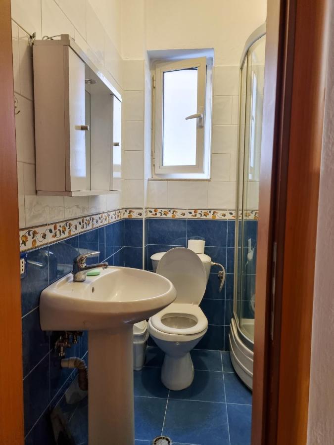 Cozy Apartment In City Center Тирана Екстериор снимка